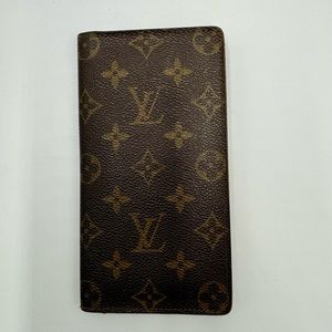 Authentic Louis Vuitton Checkbook Holder / Wallet